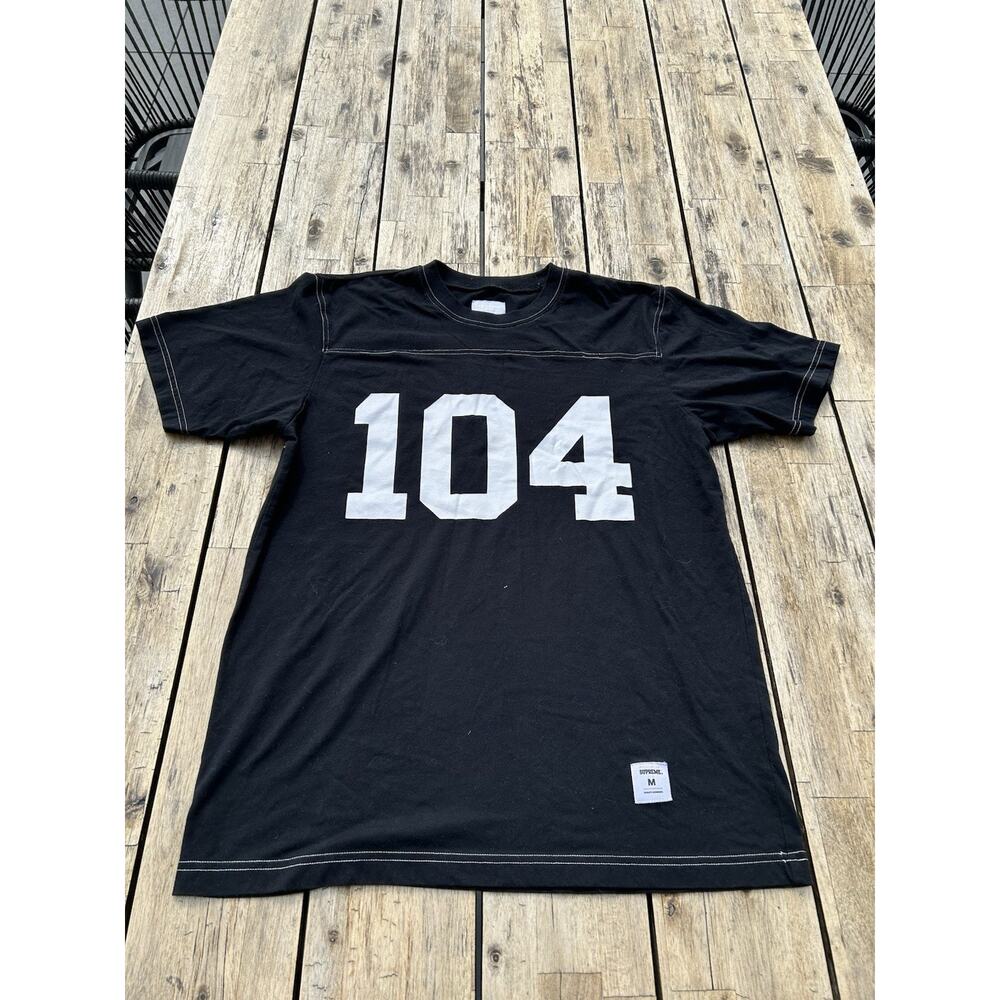Men’s supreme t shirt authentic large 104 SS16 Used